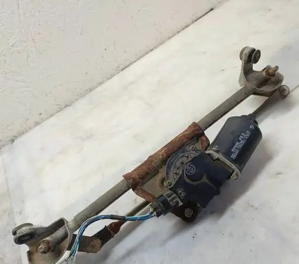 Toyota Yaris Verso Front wiper linkage and motor 8511052090