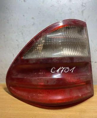Mercedes-Benz E W210 Rear/tail lights A2108205364 C1701