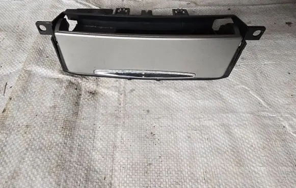 Ford Mondeo MK IV Car ashtray 1138790A