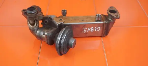 BMW 1 E81 E87 EGR valve cooler N47D20B