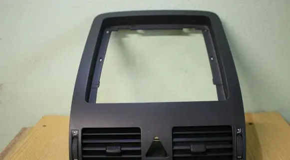 Volkswagen Touran I Dash center air vent grill 1T2819728A