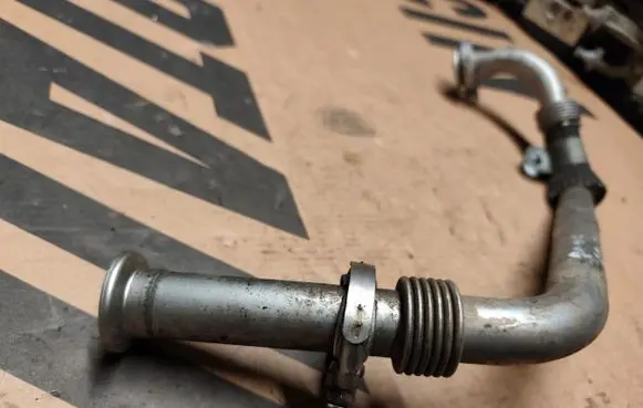Jeep Cherokee III KJ EGR valve line/pipe/hose