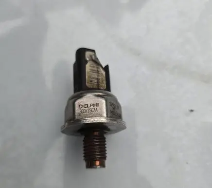 Ford Focus Fuel pressure sensor 93077507A 9307Z507A