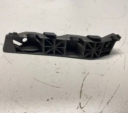 KIA Sportage Front bumper mounting bracket 86515F1000