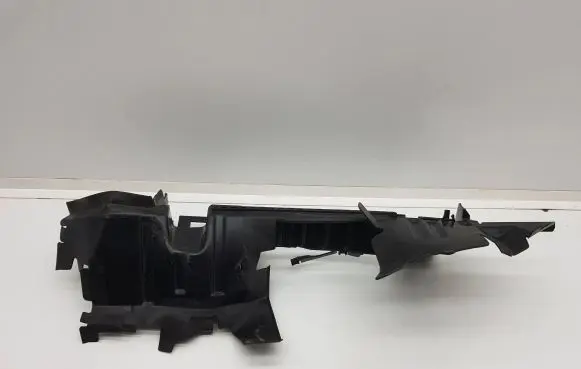 Opel Astra K Intercooler air guide/duct channel 332155568