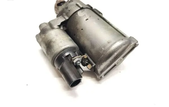 Audi A4 S4 B9 Starter motor 06L911021