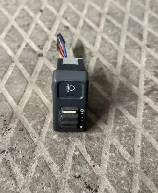 Volvo S70 V70 V70 XC Headlight level height control switch 9162960 99W02K