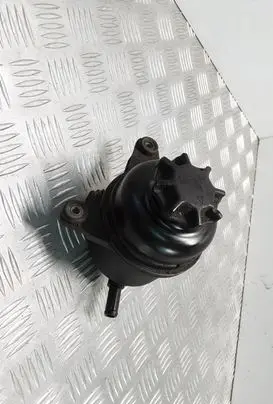 Jaguar X-Type Power steering fluid tank/reservoir