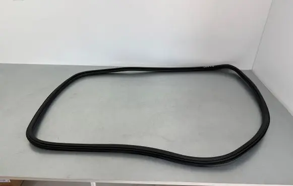 Seat Leon IV Front door rubber seal 5FA867365