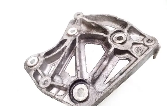 Chevrolet Captiva A/C compressor mount bracket 96868422