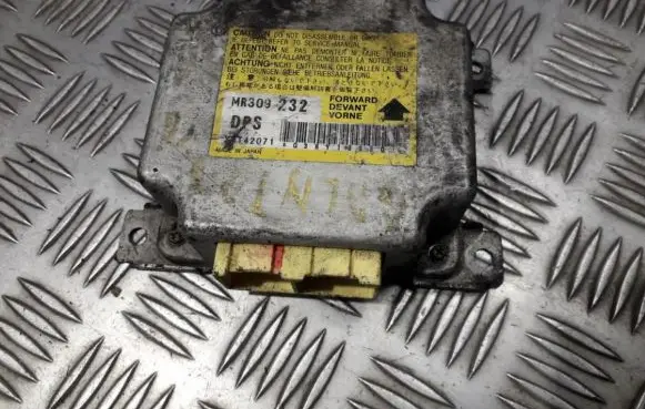 Mitsubishi Galant Airbag control unit/module MR309232 X6T42071