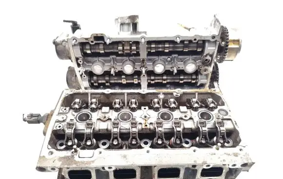 Volkswagen Jetta VI Engine head 03C103358BA 03C103475BC