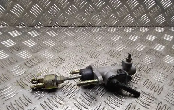 Toyota Yaris Clutch master cylinder