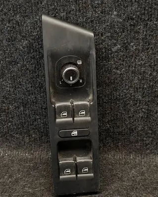 Volkswagen PASSAT B7 Electric window control switch 3AB857857A 3C8959857 5K1959565
