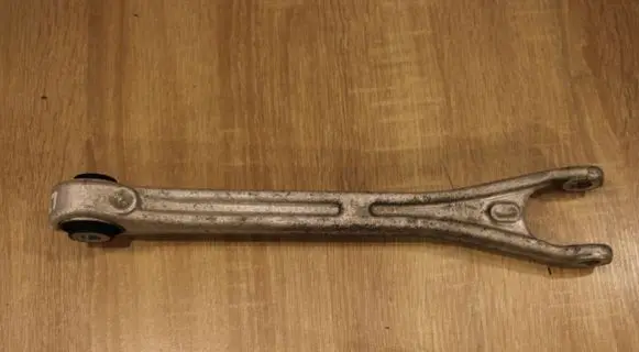 Maserati Ghibli Rear control arm 275KM