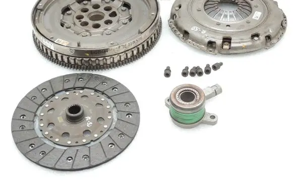 Opel Vivaro Clutch set kit 95517852 4423033 123000636R