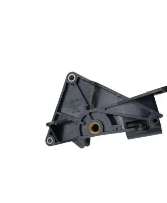 Volkswagen Touareg I Clutch pedal mounting bracket assembly 7L0721109