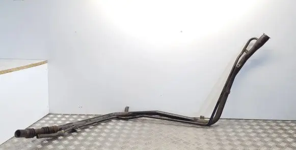 Fuel tank filler neck pipe