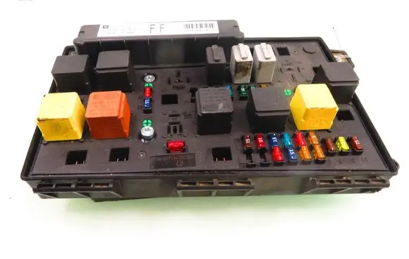 Opel Astra H Central body control module 5DK00866827 13191129