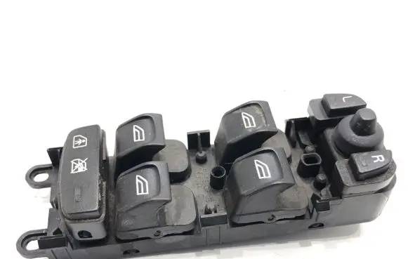 Volvo V70 Electric window control switch 30773271