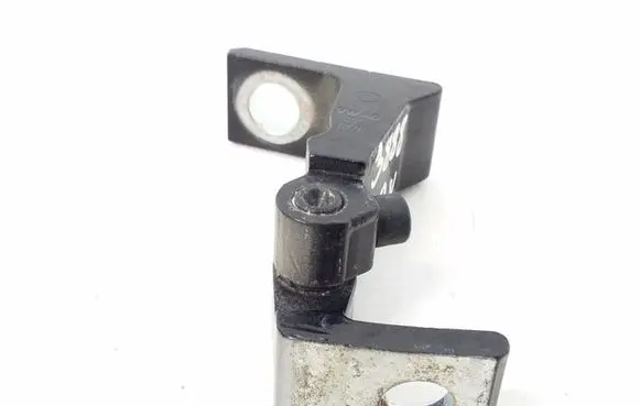 Porsche Cayenne (92A) Front door upper hinge 8K0831402A