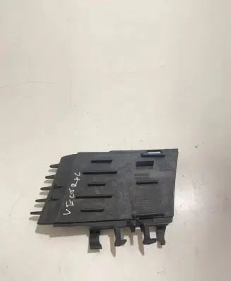 Opel Vectra C Front bumper lower grill 09186128