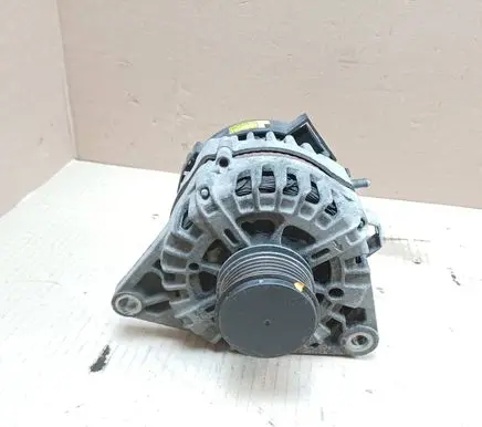KIA Optima Generator/alternator 373002A800 2609674