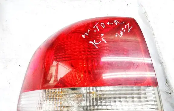 Volkswagen Touareg I Rear/tail lights 7l6945095k