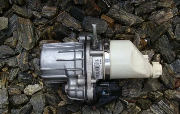 Opel Zafira B Electric power steering pump 13276990 7625955149 08469966