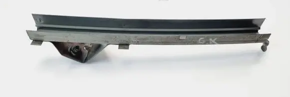 Renault Zoe Rear door windshield rail 822173240R