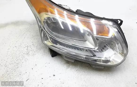 Citroen C3 Picasso Headlight/headlamp 9681873680