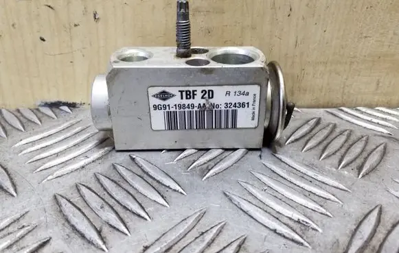 Ford Mondeo MK IV Air conditioning (A/C) expansion valve 9G9119849AA