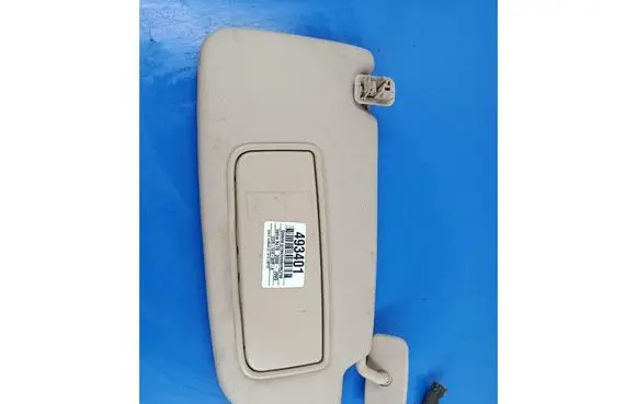 Volvo XC70 Sun visor