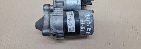 Dacia Duster Starter motor 8200266777E