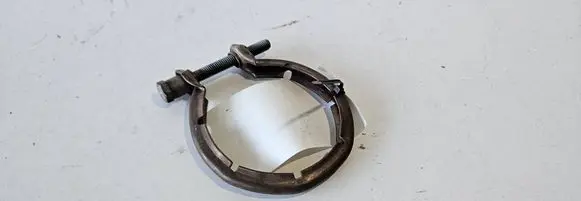 BMW 2 F45 Muffler pipe connector clamp 8512137