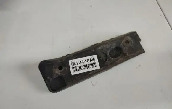 Audi A4 S4 B6 8E 8H Front bumper mounting bracket 