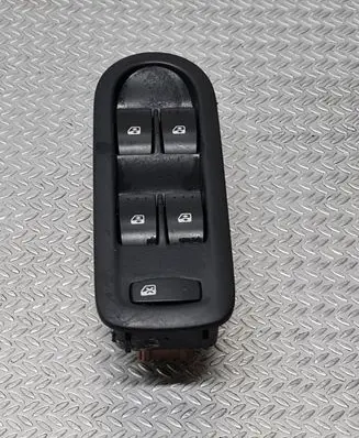 Renault Scenic II - Grand scenic II Electric window control switch 156018070D
