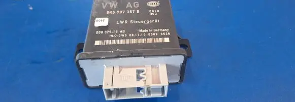 Audi A4 S4 B8 8K Light module LCM 8k5907357b