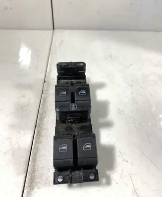 Volkswagen Golf IV Electric window control switch 1J4959857B