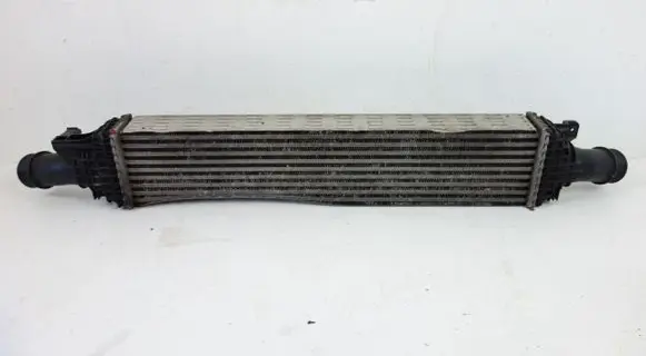 Audi A4 S4 B5 8D Intercooler radiator 8K0145805G