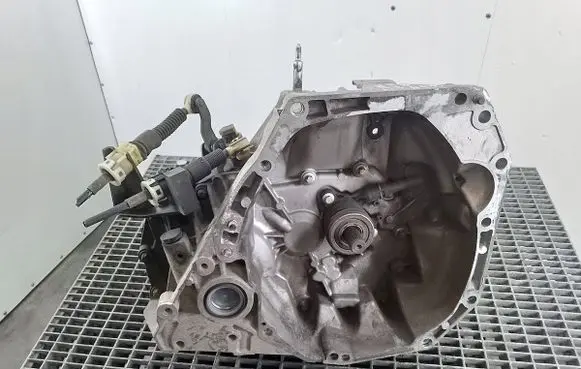 Nissan Tiida C11 Manual 5 speed gearbox JH3164