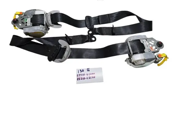 Hyundai i30 Set of seat belts 88810a6000 88810a6100