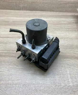 BMW 5 E60 E61 ABS Pump 6774010 6768550 6774012