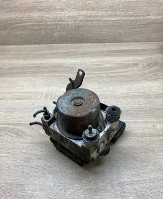 Toyota Corolla Verso E121 ABS Pump 8954152230