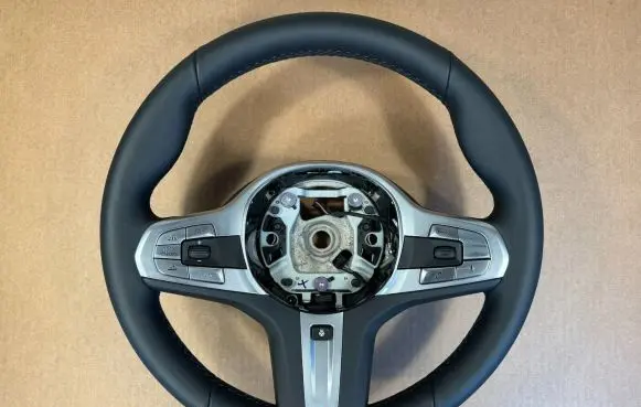 BMW 7 G11 G12 Steering wheel 32308008185