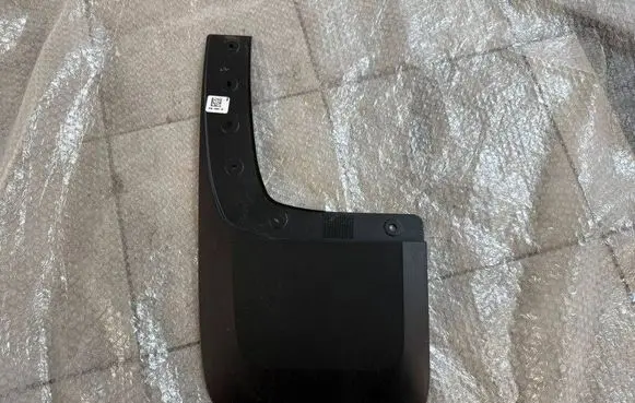 Volkswagen Amarok II Rear mudguard N1XBE28401BC