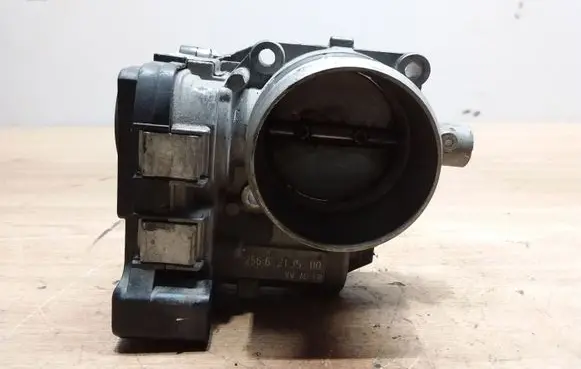 Volkswagen Golf VI Throttle valve 03C133062D