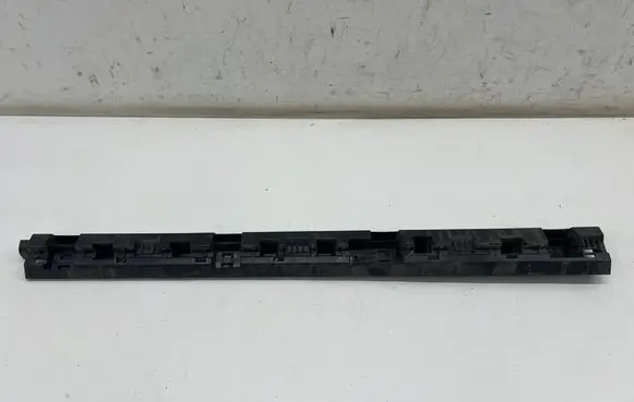 Polestar 2 Sill supporting ledge 32216385