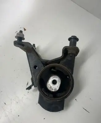 Lexus NX Gearbox mount