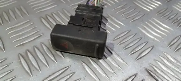 Renault 19 Hazard light switch